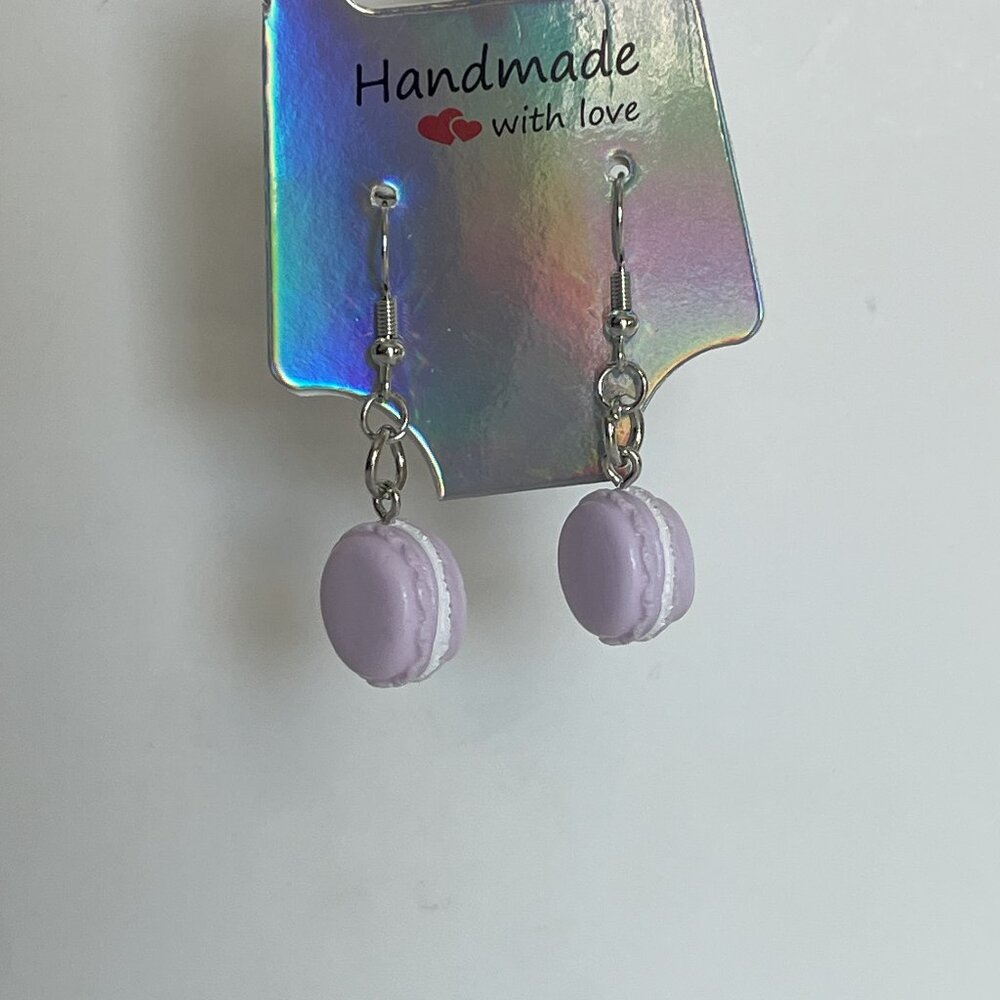 Pastel Lavender-colored Macaron-Shaped Dangle Earrings
